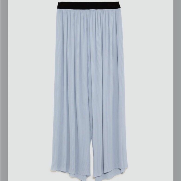 ZARA Pleated Culottes Trousers Cropped Pants - Picture 3 of 16